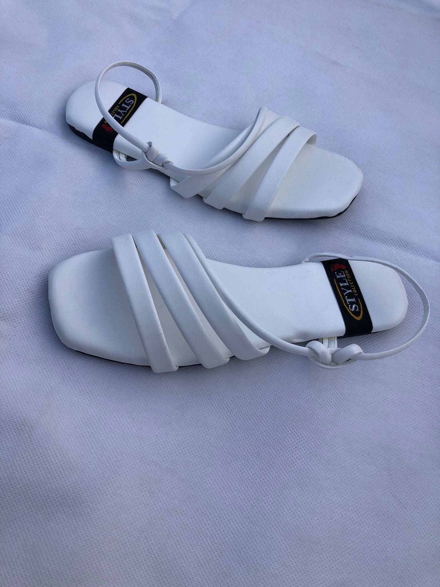 MM51- SANDALS (White)